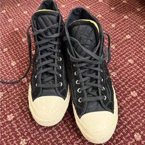 Converse Black Sherpa High Tops size 10.5